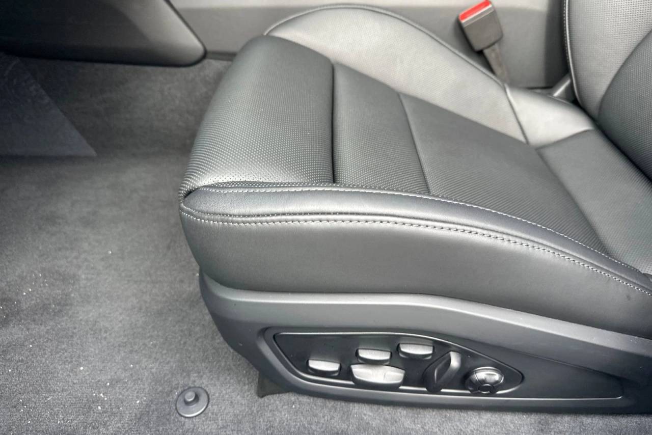 2026 Porsche Taycan Taycan 4S Cross Turismo