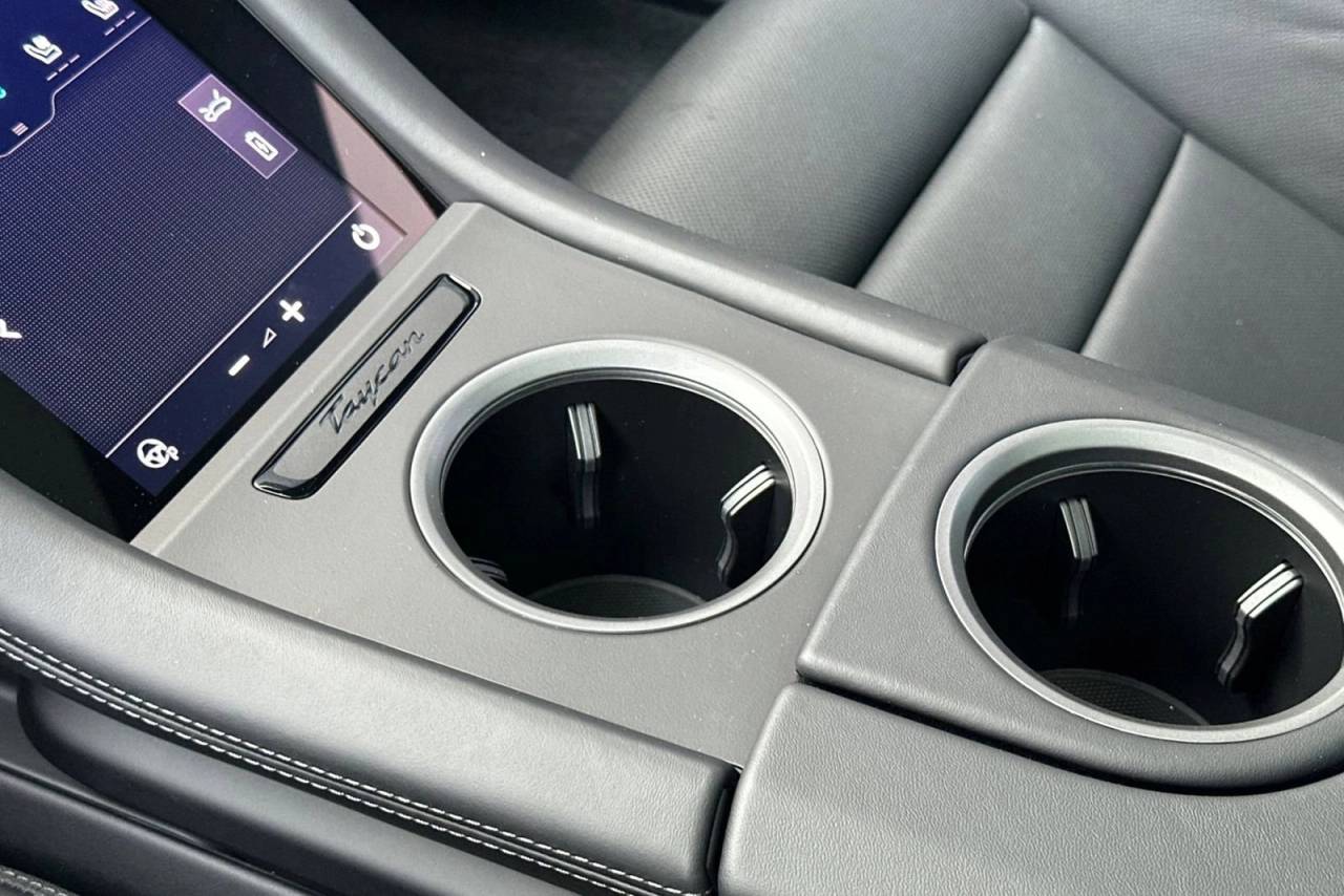 2026 Porsche Taycan Taycan 4S Cross Turismo