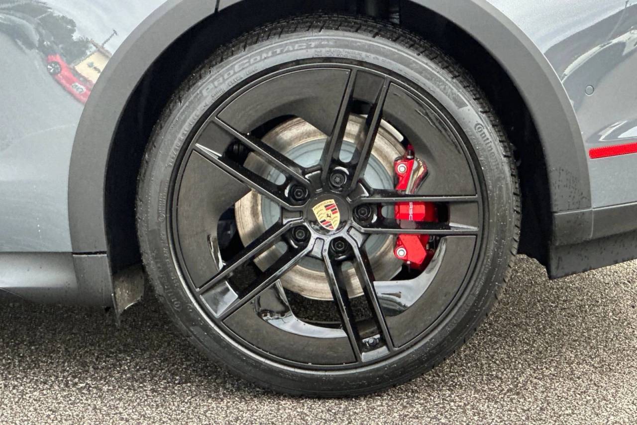 2026 Porsche Taycan Taycan 4S Cross Turismo