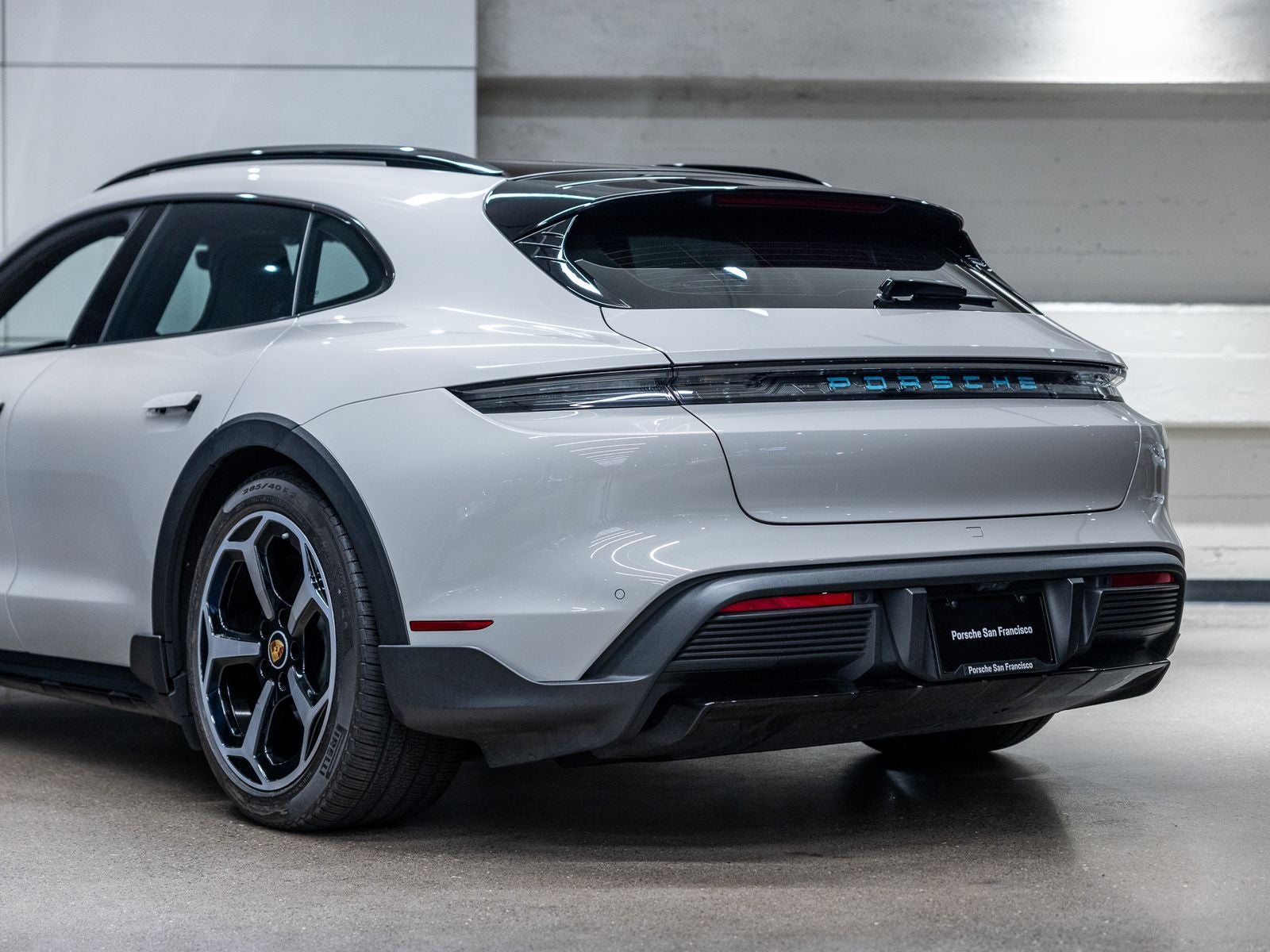 2024 Porsche Taycan Taycan 4S Cross Turismo (MY24)