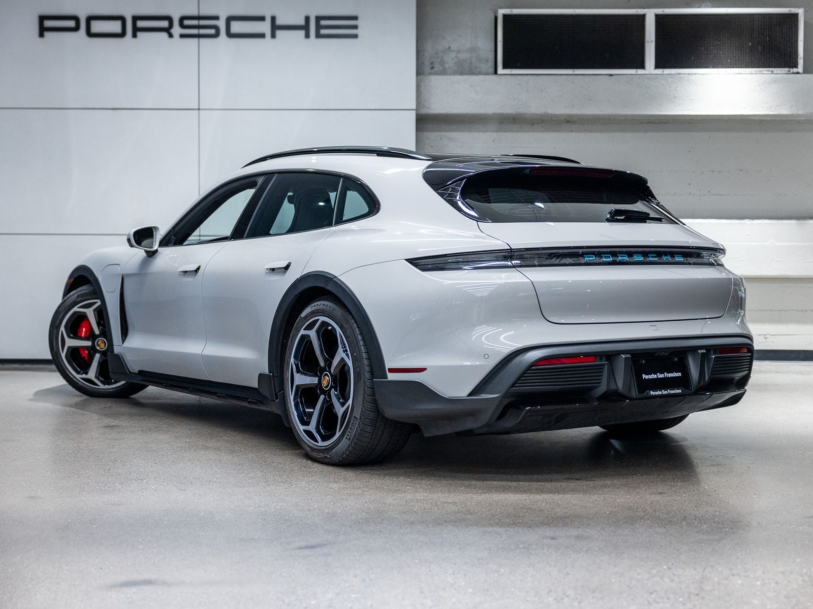 2024 Porsche Taycan Taycan 4S Cross Turismo (MY24)