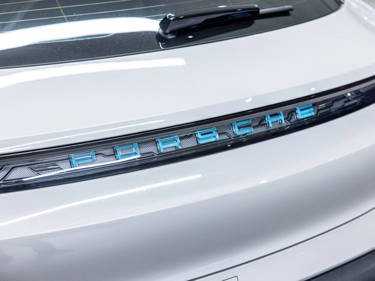 2024 Porsche Taycan Taycan 4S Cross Turismo