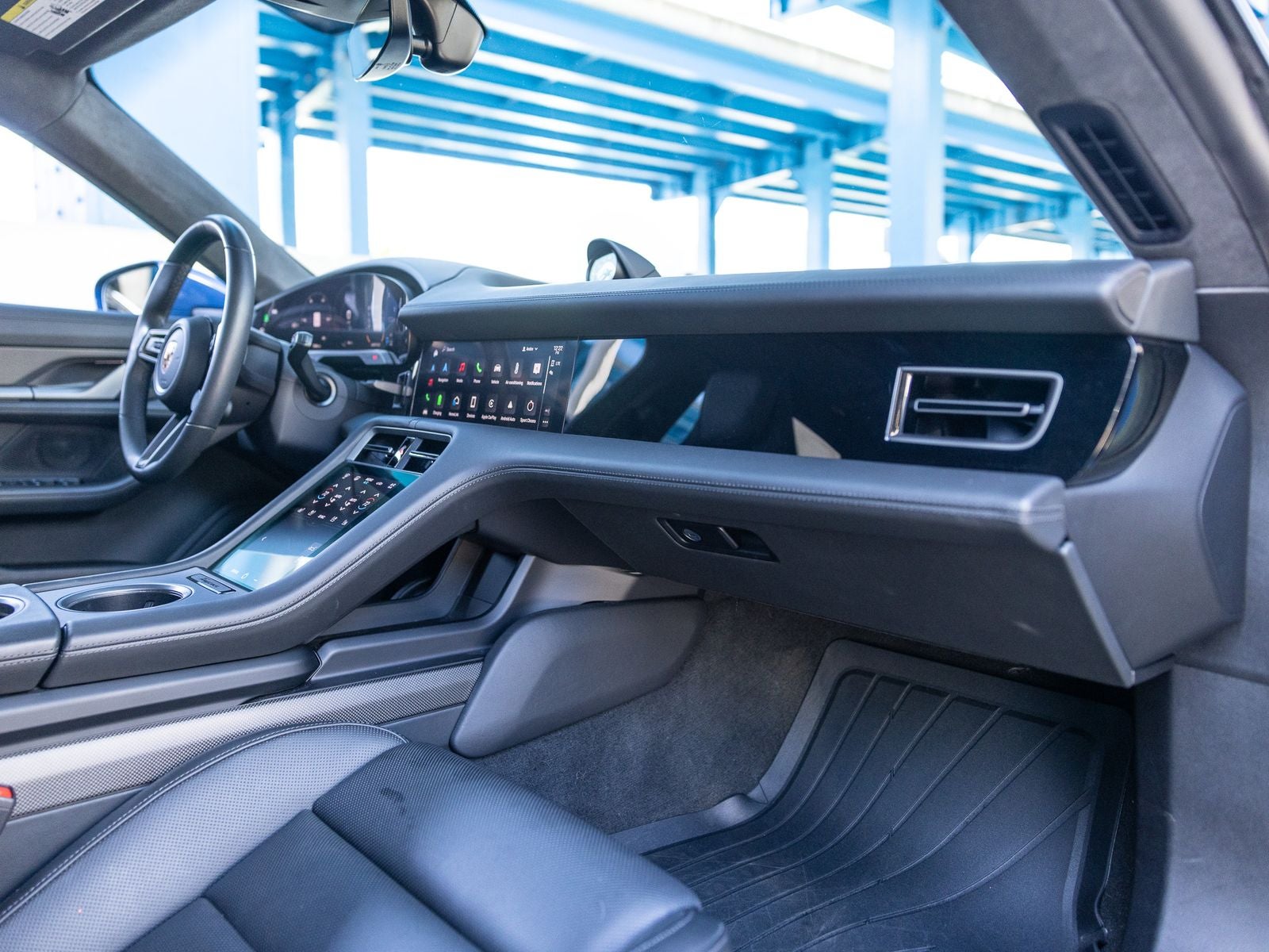 2023 Porsche Taycan Taycan Turbo Cross Turismo (MY23)