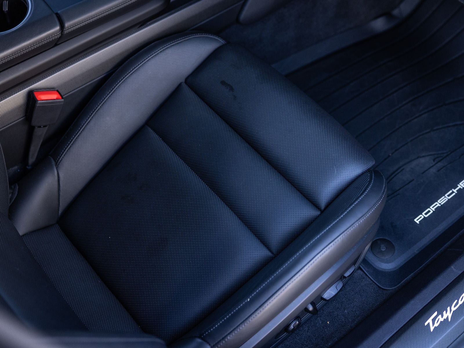 2023 Porsche Taycan Taycan Turbo Cross Turismo (MY23)