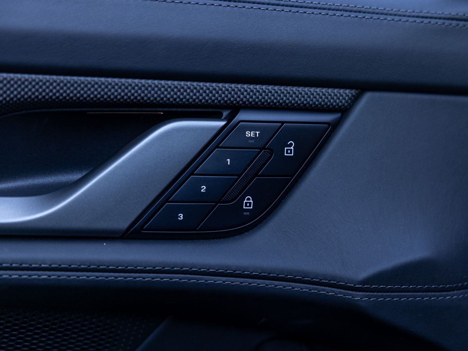 2023 Porsche Taycan Taycan Turbo Cross Turismo (MY23)