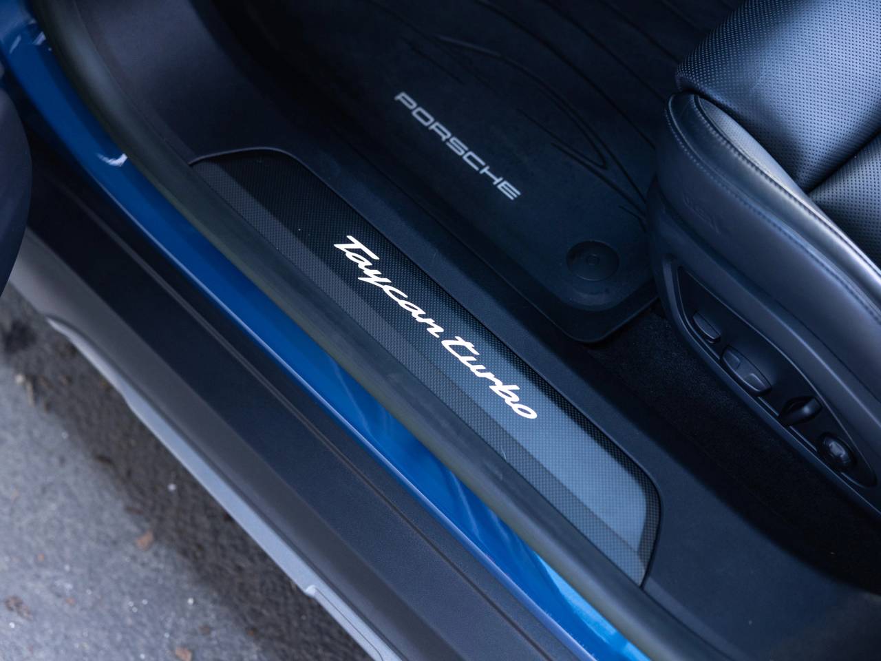 2023 Porsche Taycan Taycan Turbo Cross Turismo (MY23)