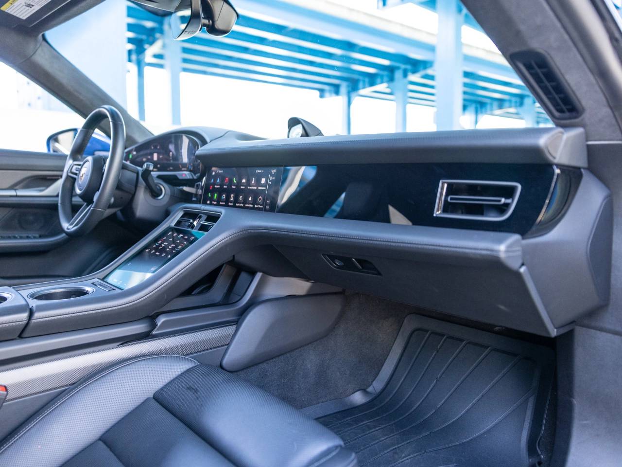 2023 Porsche Taycan Taycan Turbo Cross Turismo (MY23)