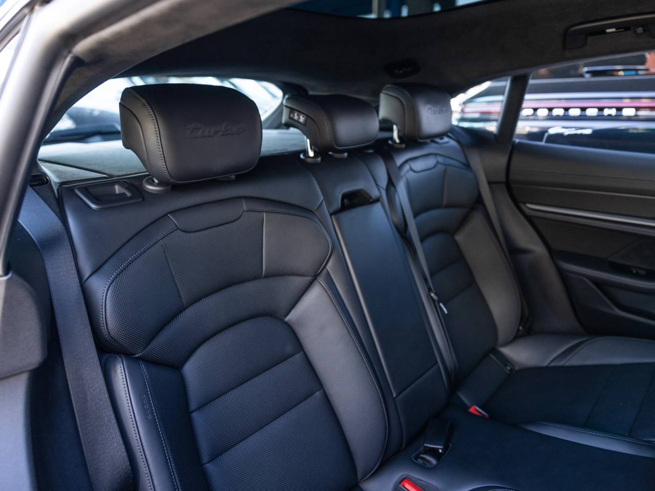 2023 Porsche Taycan Taycan Turbo Cross Turismo (MY23)