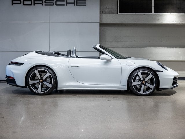 2025 Porsche 911 911 Carrera Cabriolet