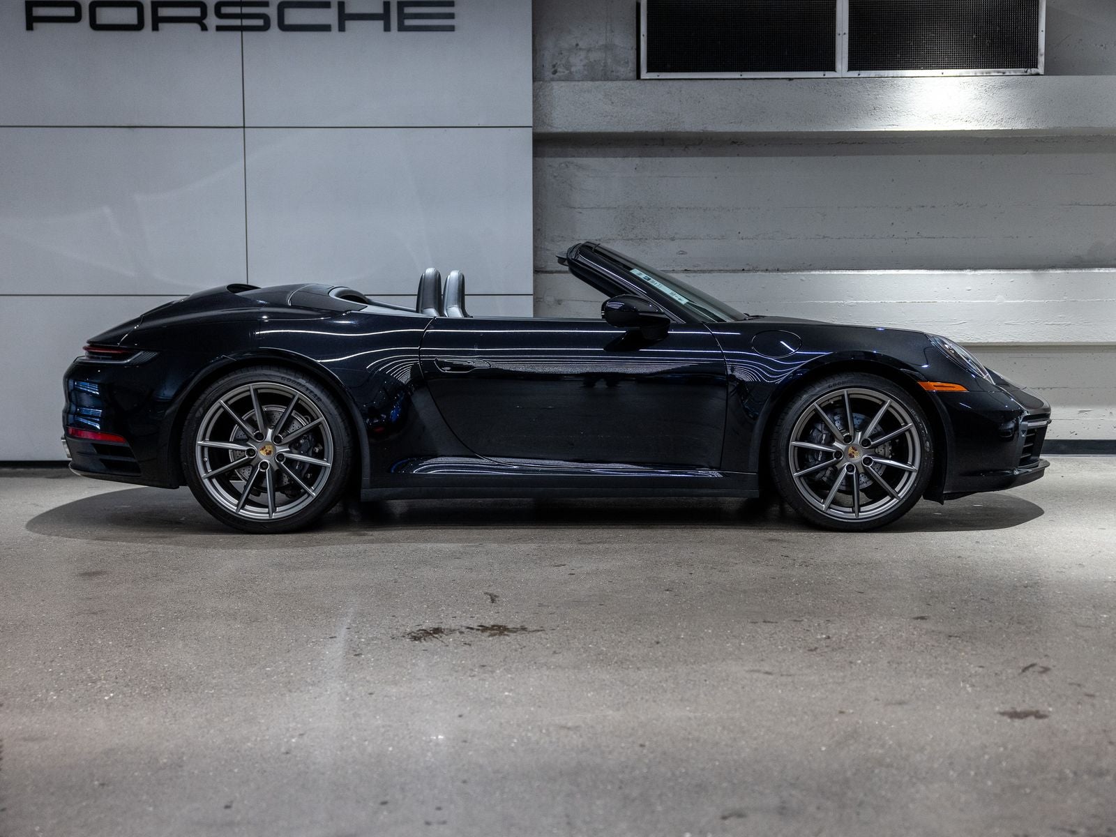 2020 Porsche 911 911 Carrera Cabriolet