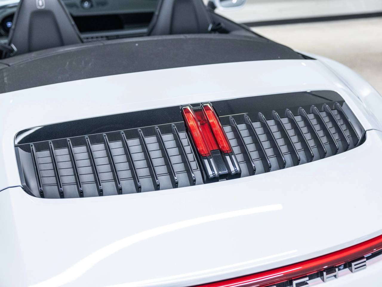 2024 Porsche 911 911 Carrera Cabriolet (MY24)