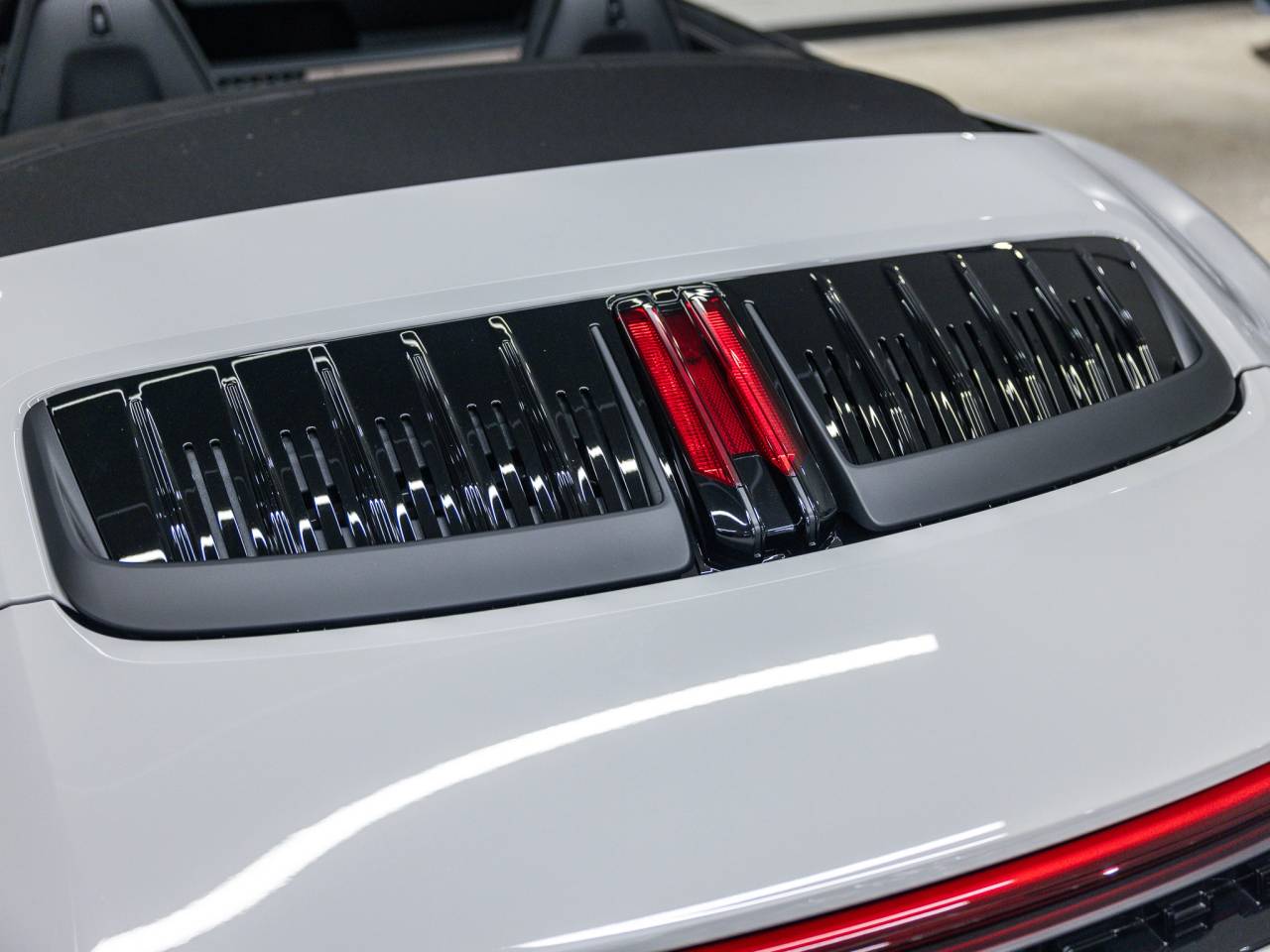 2025 Porsche 911 911 Carrera Cabriolet