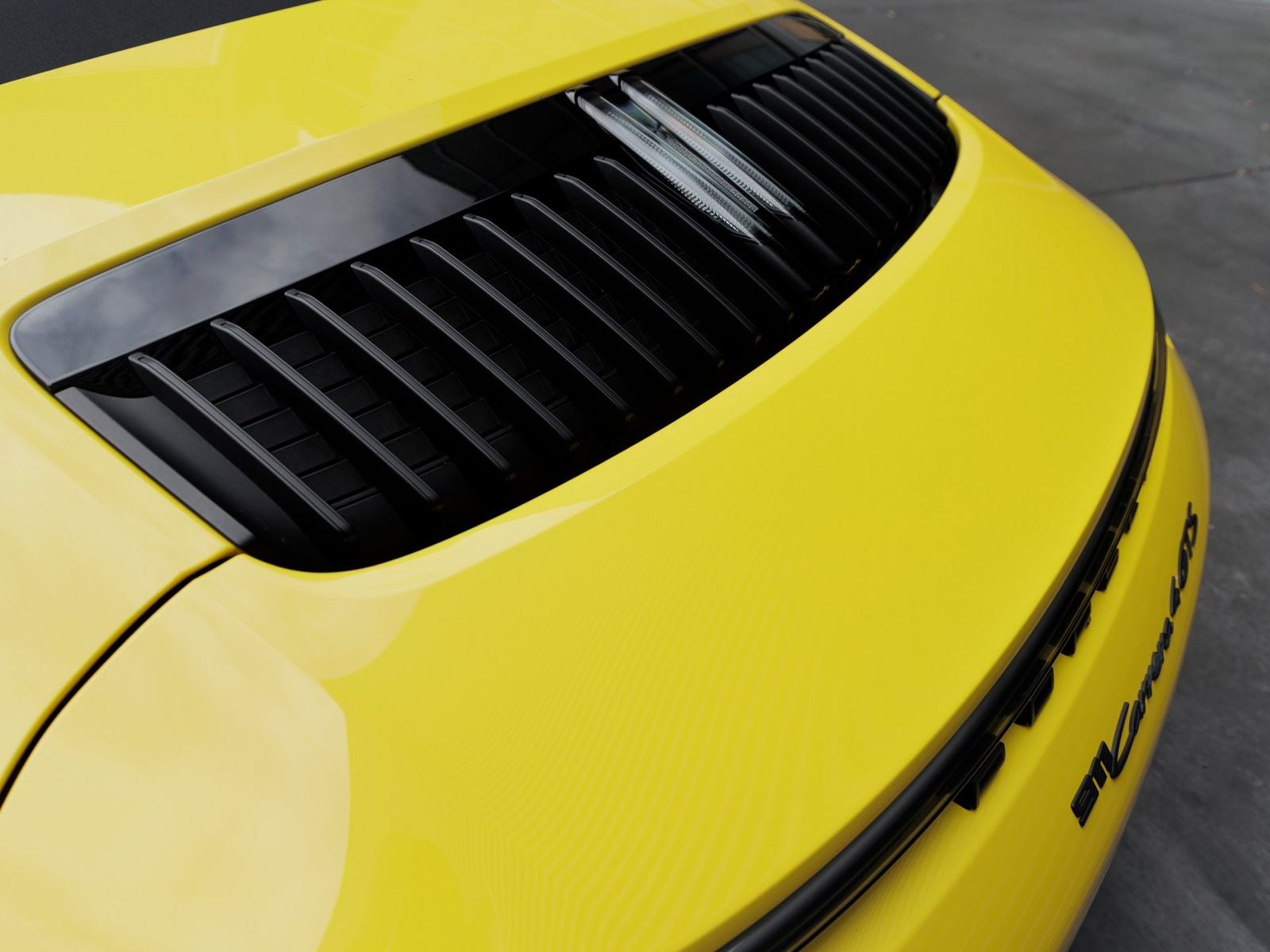 2023 Porsche 911 Carrera 4 GTS
