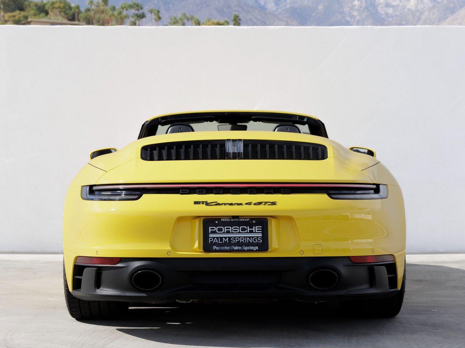 2023 Porsche 911 Carrera 4 GTS