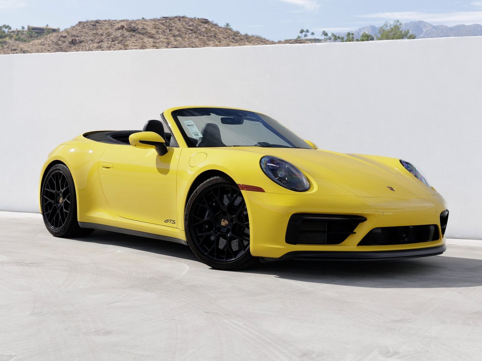 2023 Porsche 911 Carrera 4 GTS