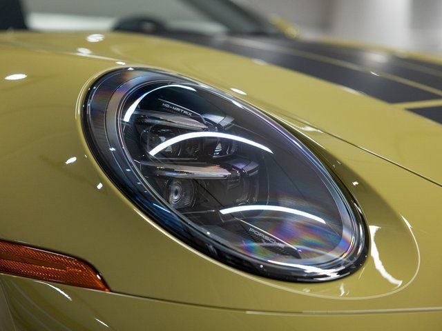 2026 Porsche 911 Carrera 4 GTS