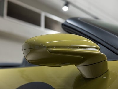 2026 Porsche 911 Carrera 4 GTS