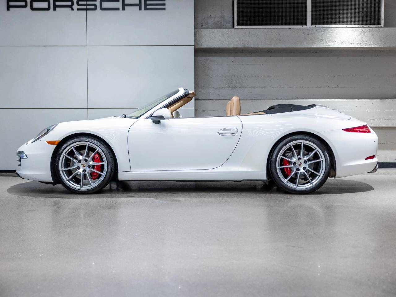 2012 Porsche 911 Carrera S Cabriolet