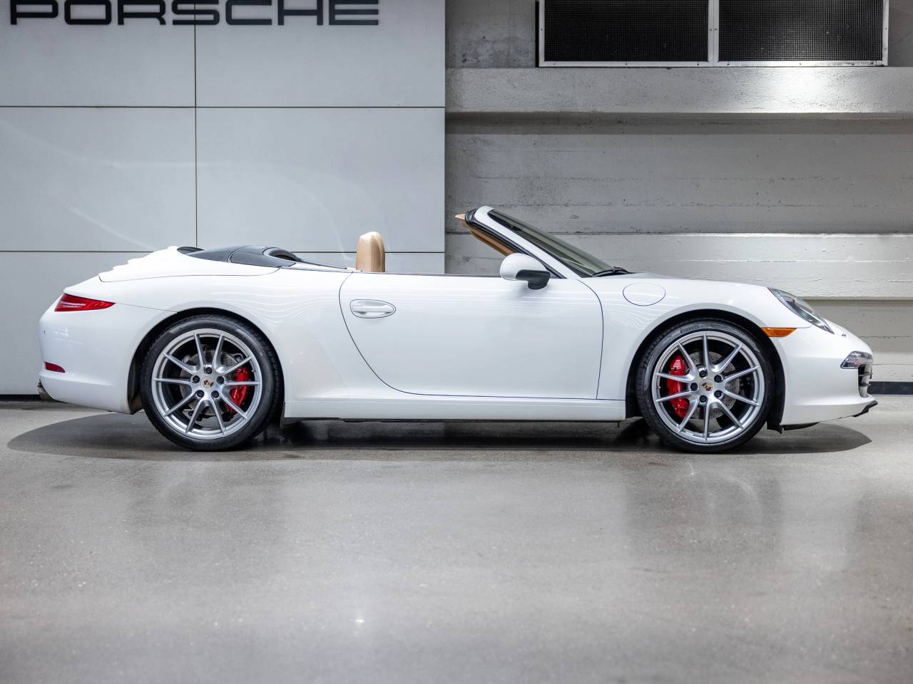 2012 Porsche 911 Carrera S Cabriolet