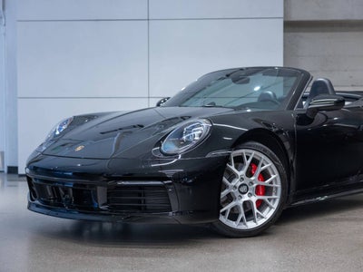 2020 Porsche 911 Carrera 4S Cabriolet