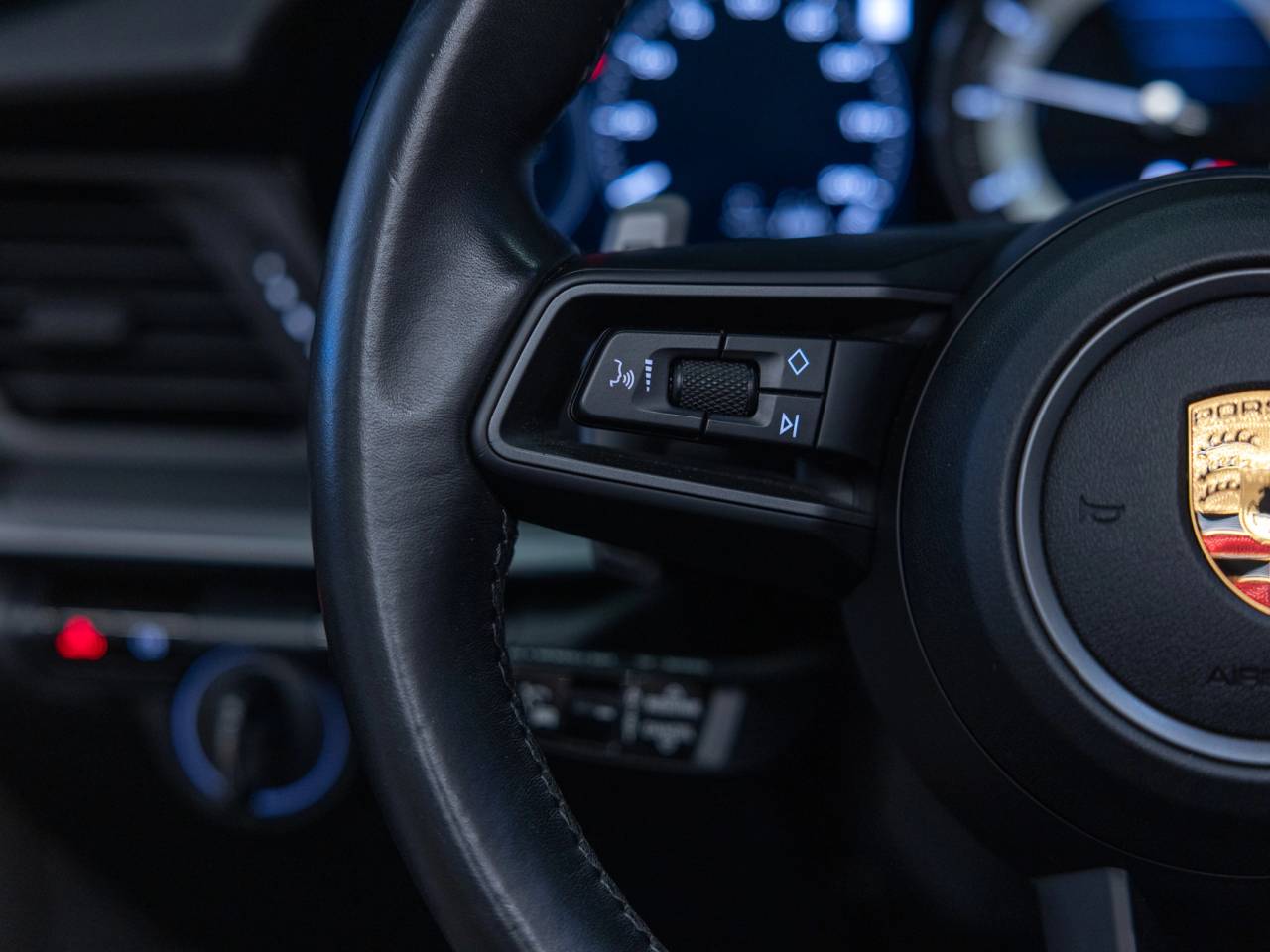 2020 Porsche 911 Carrera 4S Cabriolet