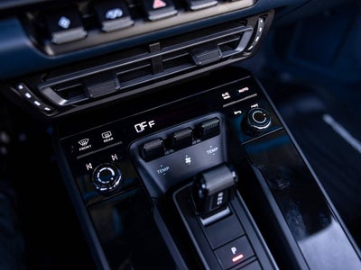 2023 Porsche 911 Carrera GTS Cabriolet