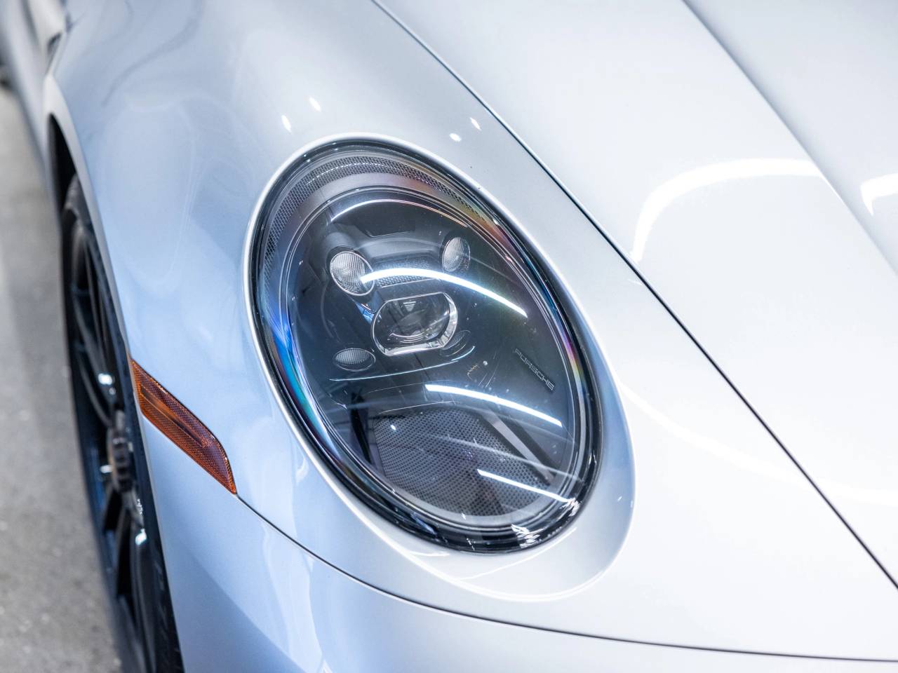 2023 Porsche 911 Carrera GTS Cabriolet