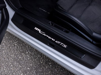 2022 Porsche 911 911 Carrera GTS Cabriolet (MY22)
