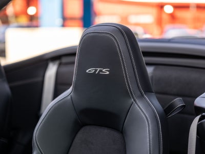 2022 Porsche 911 911 Carrera GTS Cabriolet (MY22)