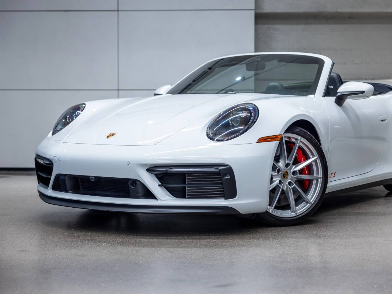 2022 Porsche 911 911 Carrera GTS Cabriolet (MY22)