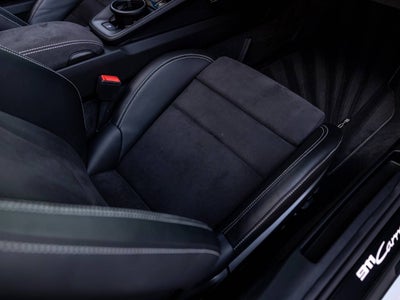 2022 Porsche 911 911 Carrera GTS Cabriolet (MY22)
