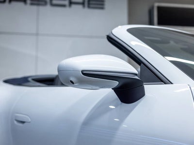 2022 Porsche 911 911 Carrera GTS Cabriolet (MY22)