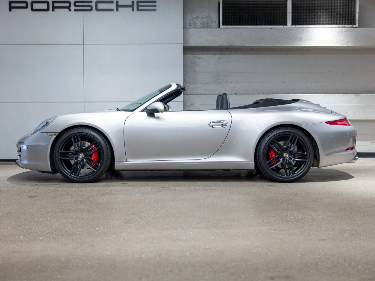 2012 Porsche 911 Carrera S Cabriolet