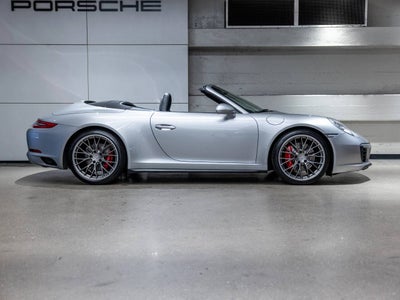 2017 Porsche 911 911 Carrera 4S Cabriolet