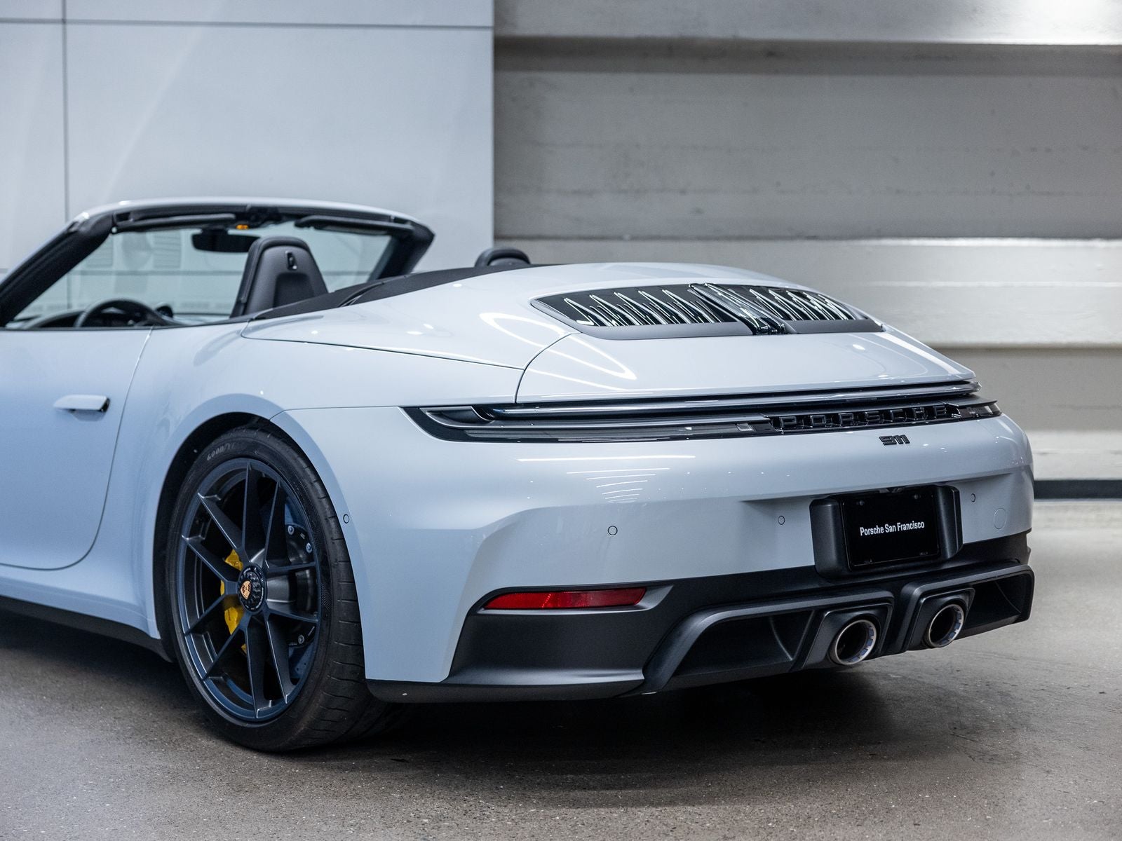 2025 Porsche 911 911 Carrera 4 GTS Cabriolet