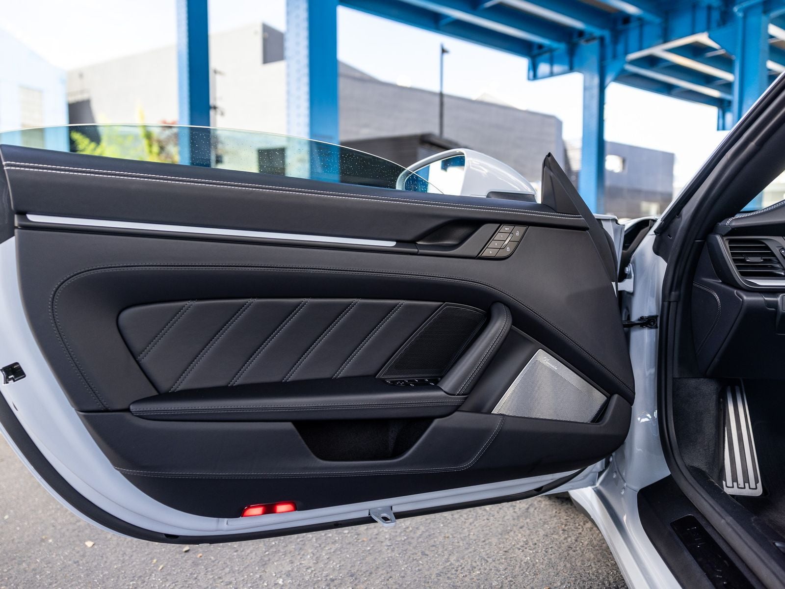 2025 Porsche 911 911 Carrera 4 GTS Cabriolet