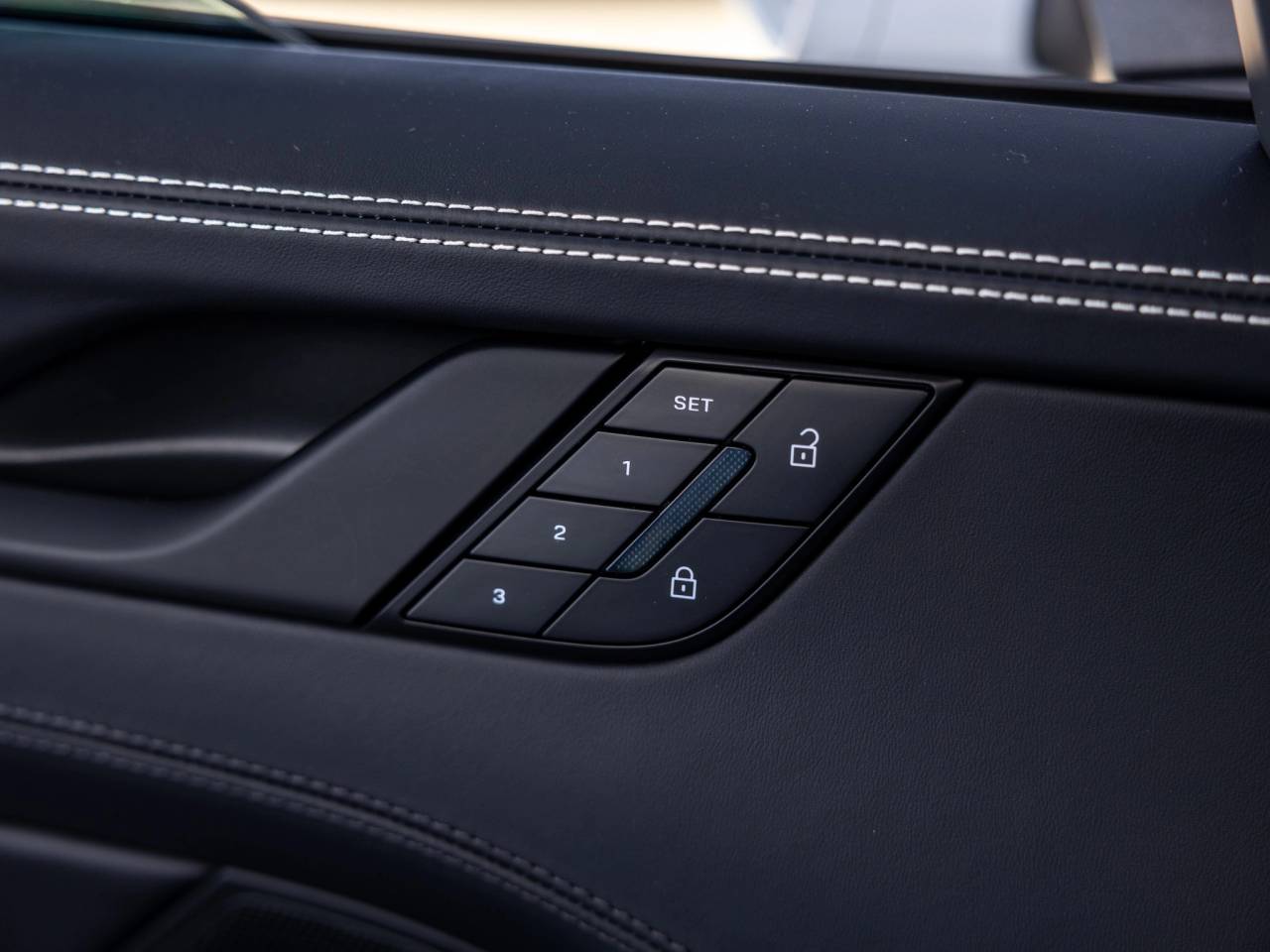 2025 Porsche 911 911 Carrera 4 GTS Cabriolet