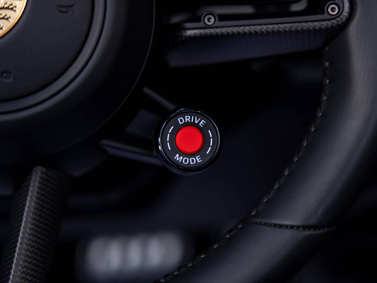 2025 Porsche 911 911 Carrera 4 GTS Cabriolet