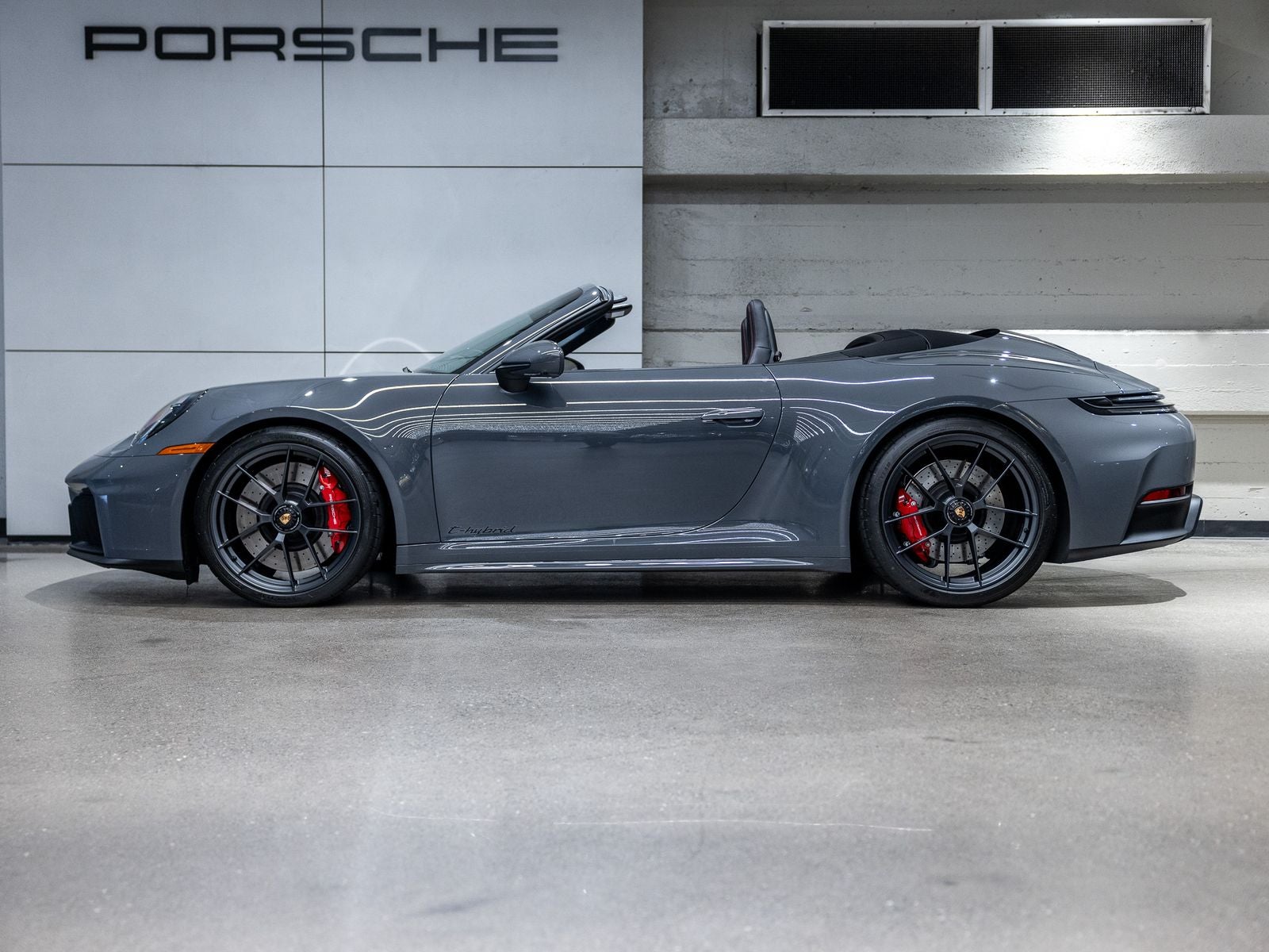 2026 Porsche 911 911 Carrera GTS Cabriolet