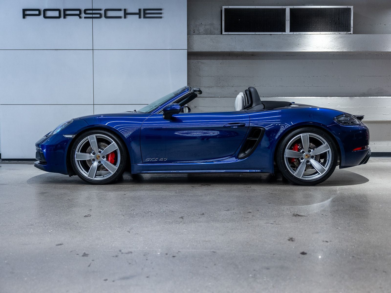2021 Porsche 718 Boxster GTS 4.0