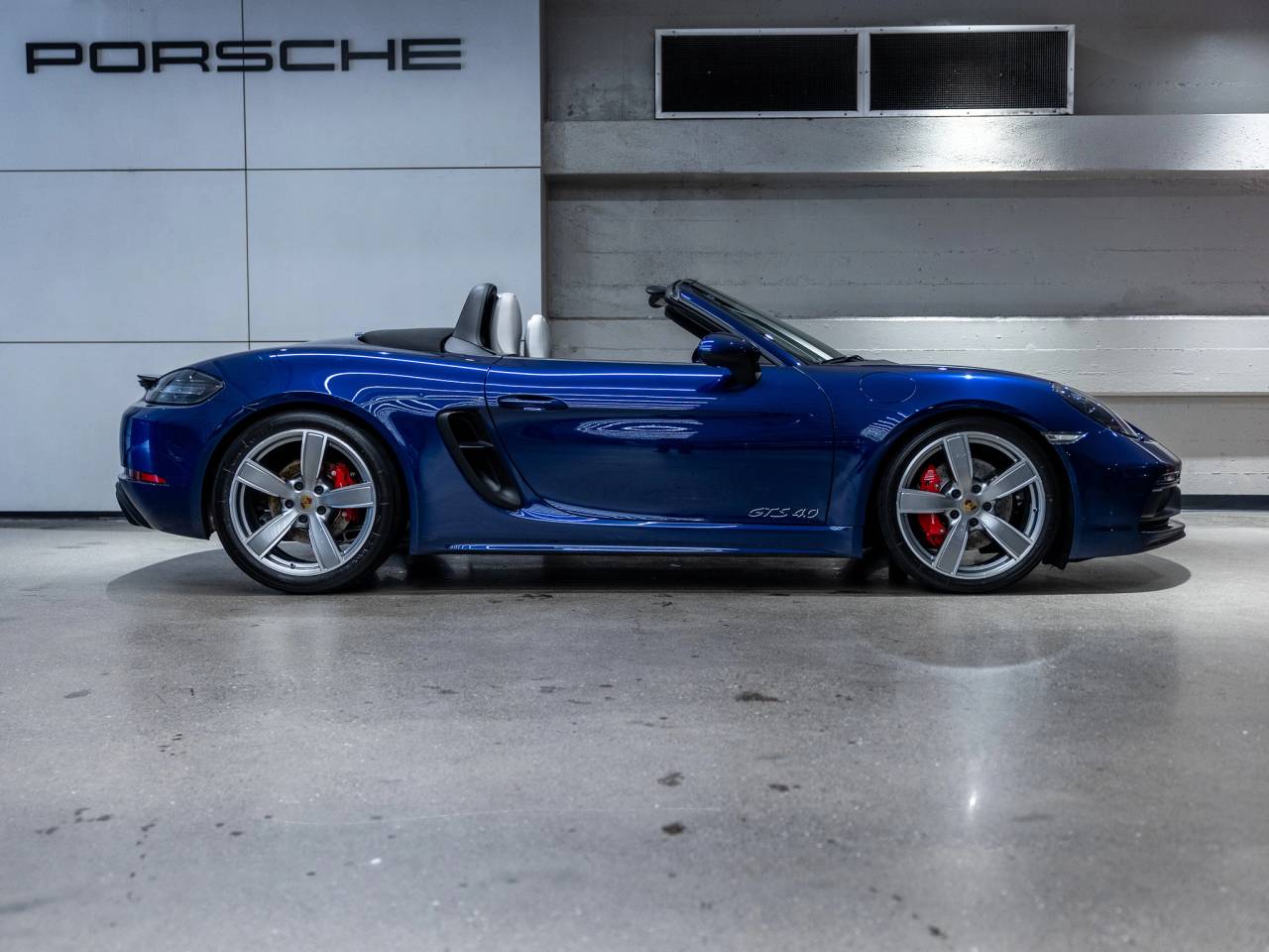 2021 Porsche 718 Boxster GTS 4.0