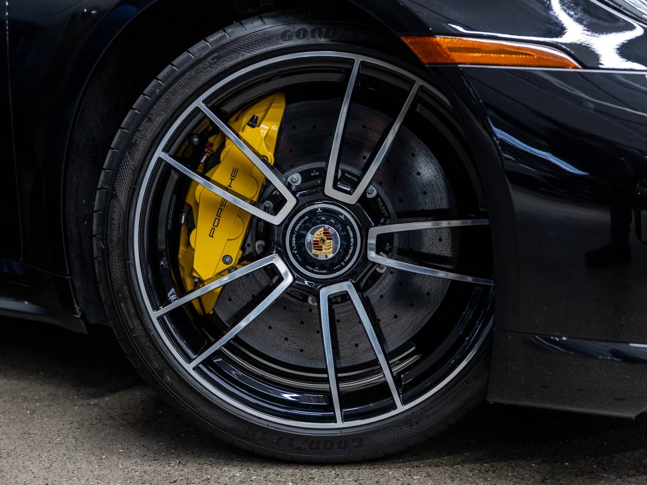 2024 Porsche 911 911 Turbo S Cabriolet (MY24)