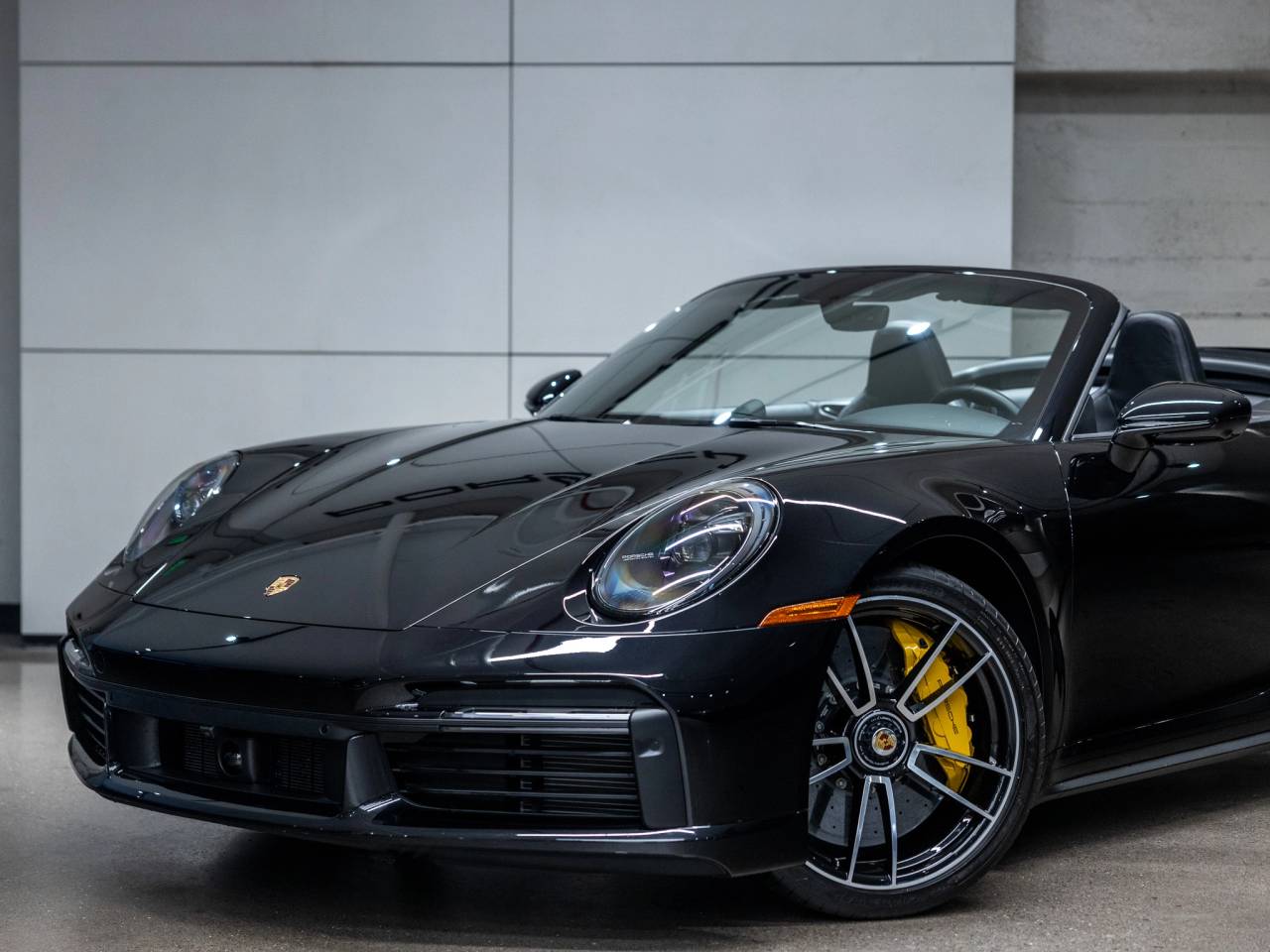 2024 Porsche 911 911 Turbo S Cabriolet (MY24)
