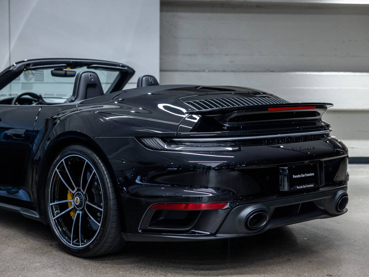2024 Porsche 911 911 Turbo S Cabriolet (MY24)