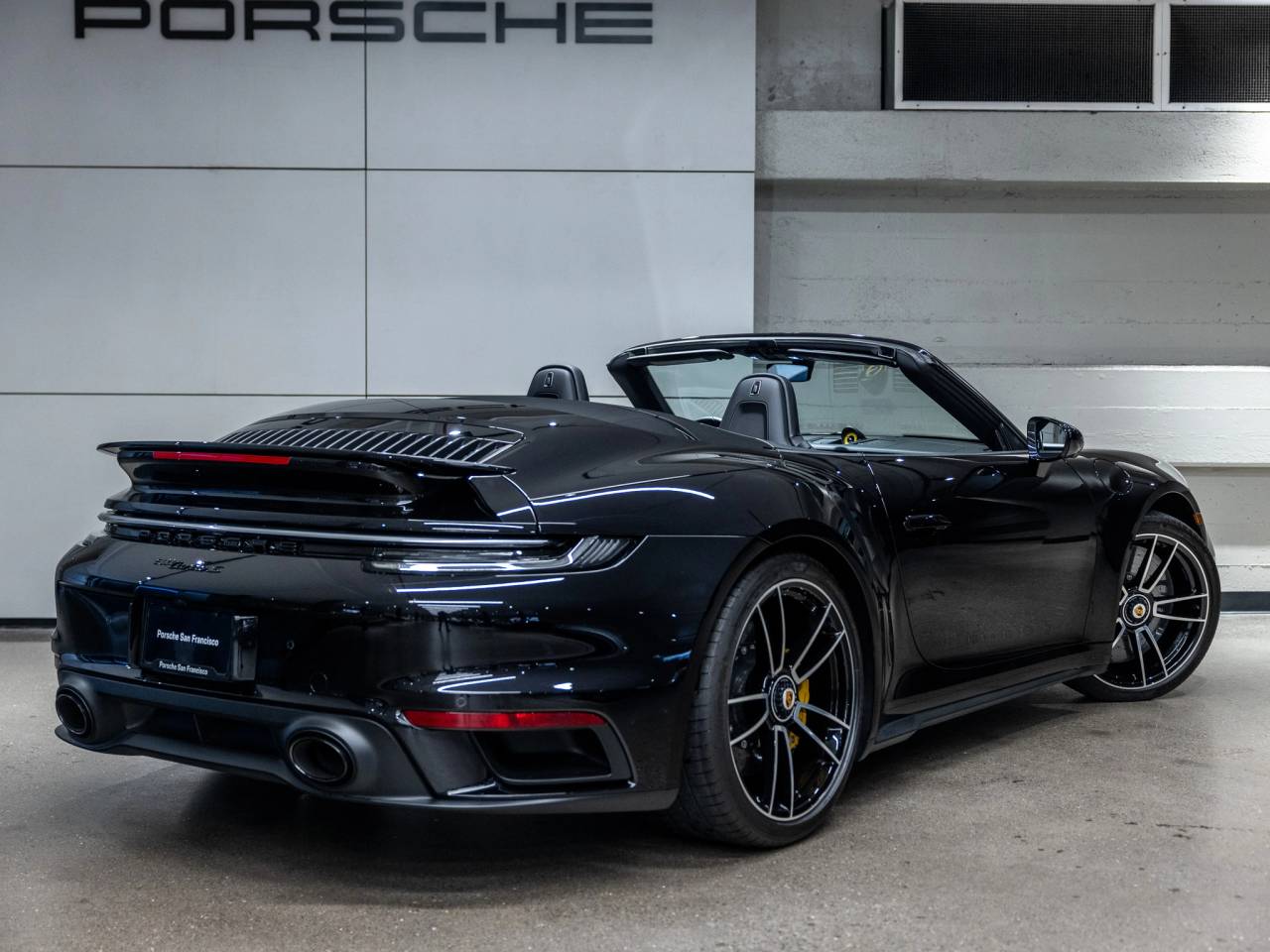 2024 Porsche 911 911 Turbo S Cabriolet (MY24)