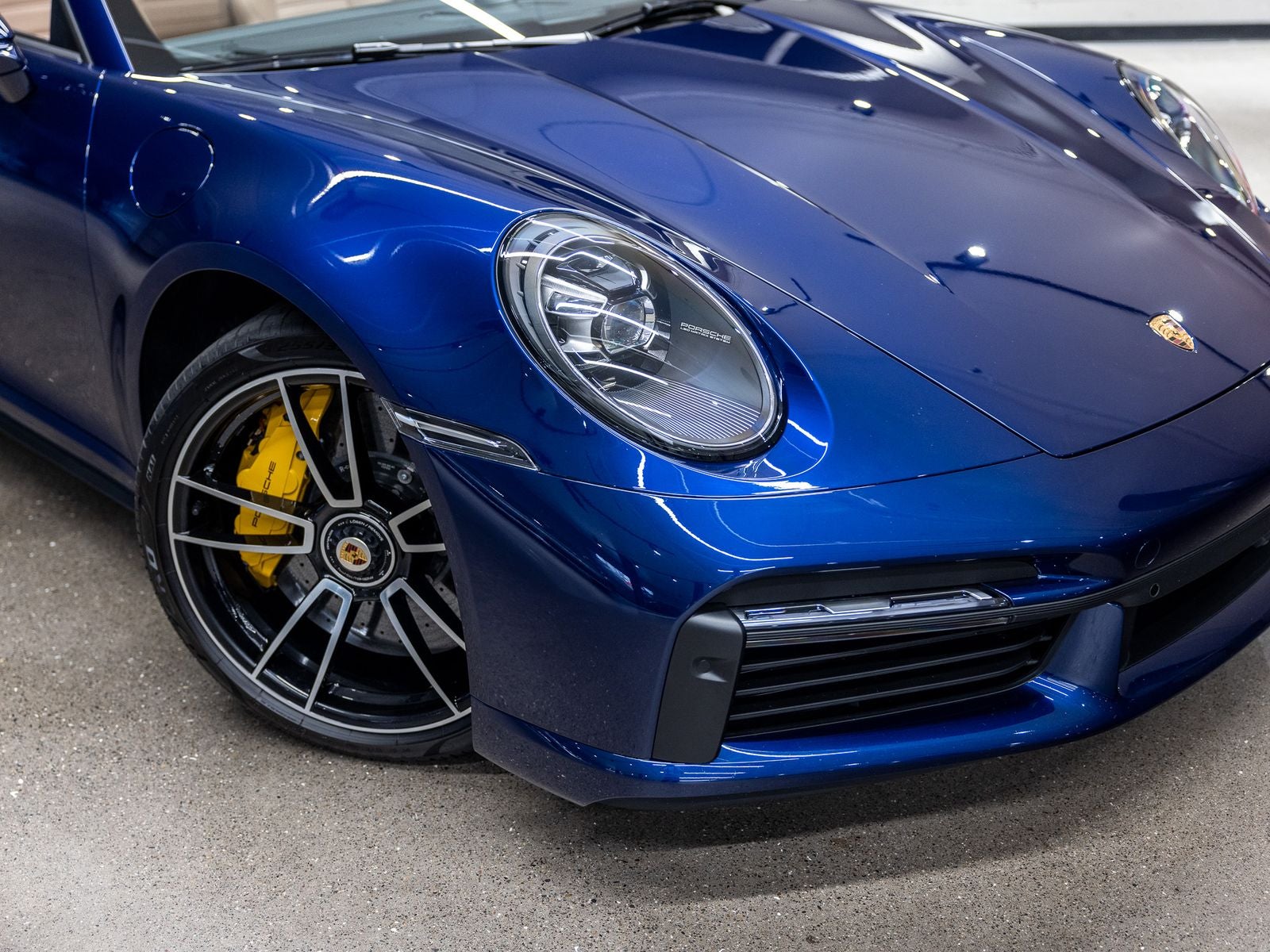2025 Porsche 911 Turbo S Cabriolet