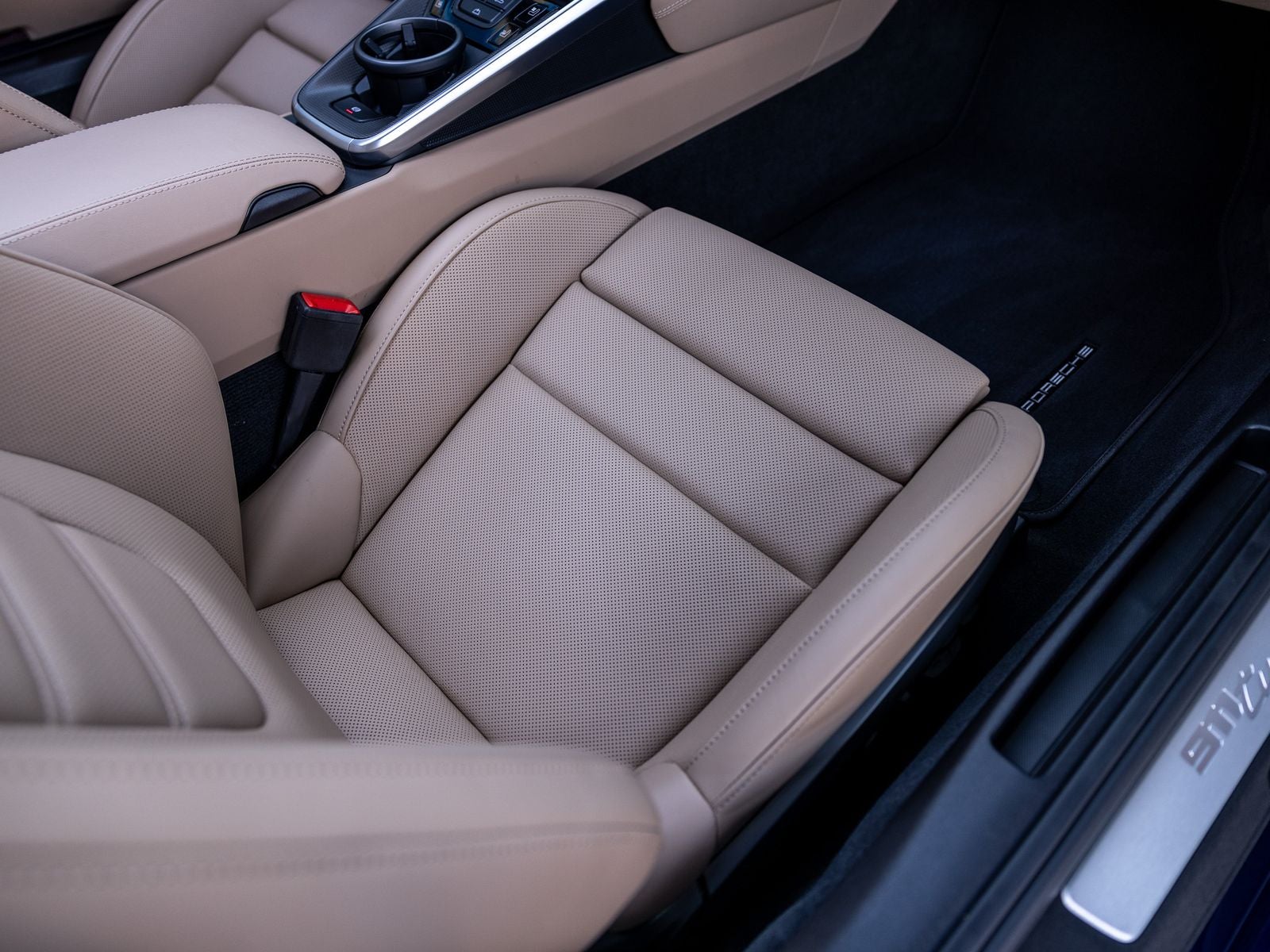 2025 Porsche 911 Turbo S Cabriolet