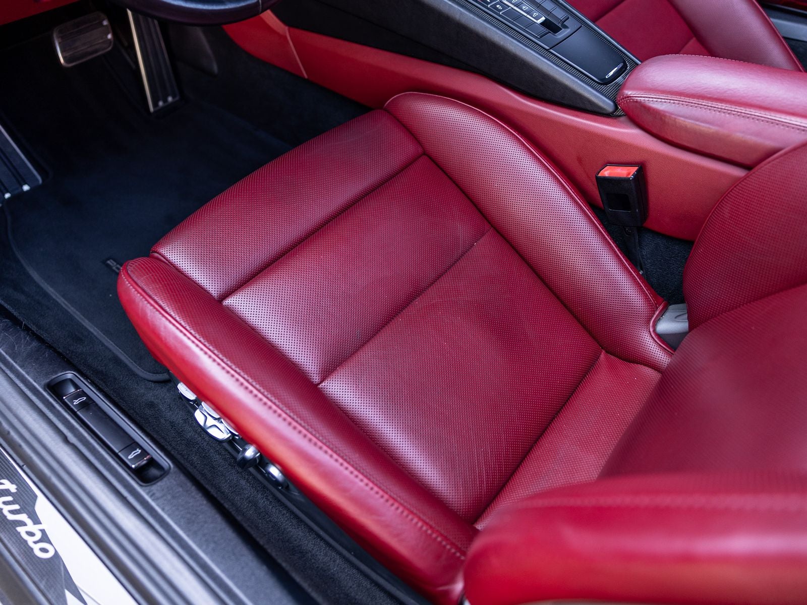 2017 Porsche 911 Turbo Cabriolet