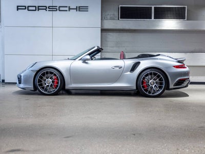 2017 Porsche 911 Turbo Cabriolet