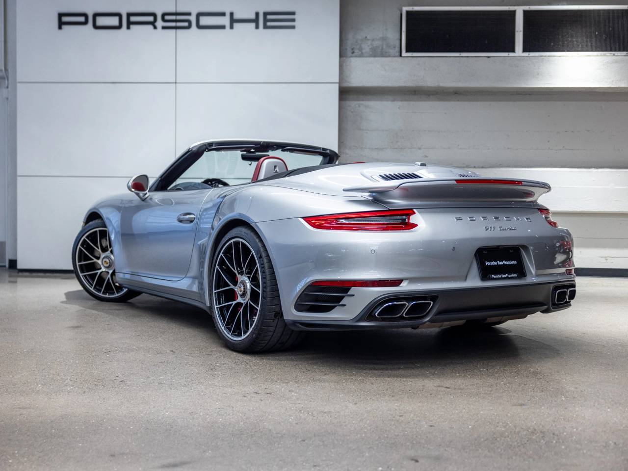 2017 Porsche 911 Turbo Cabriolet